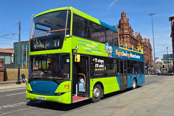 Manchester: Sightseeing Open-Top Bus Tour