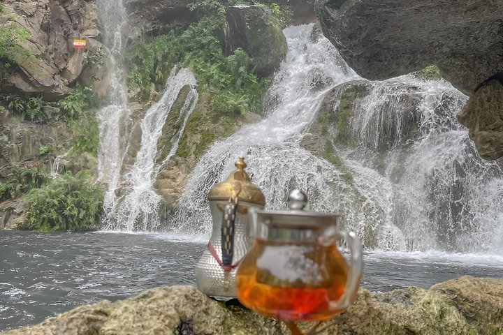 Ain Ghaidh Spring Path Hiking ( عين غيض )