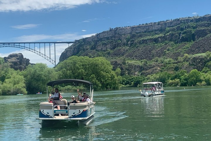 Scenic Boat Tour to Pillar Falls in Twin Falls, Idaho