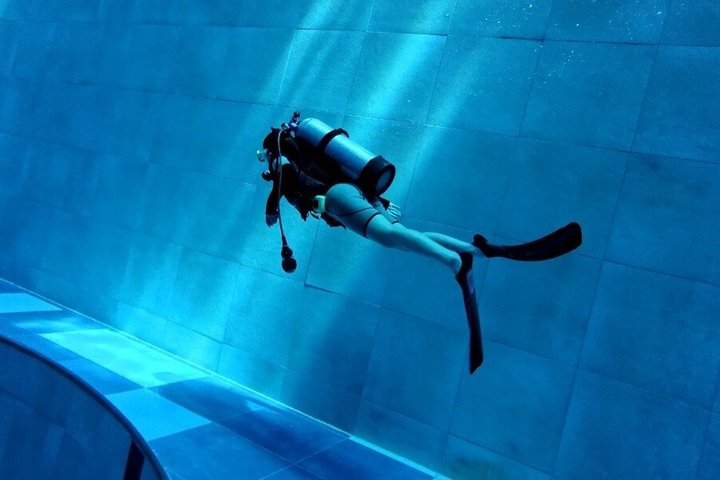 Scuba Diving Experience at Asia's Deepest Indoor Pool near Seoul