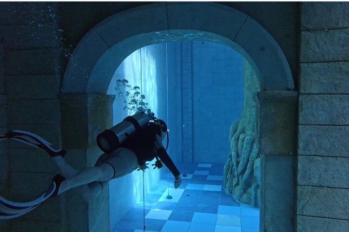 Scuba Diving Experience at Asia's Deepest Indoor Pool near Seoul