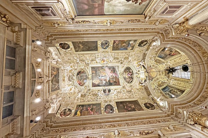Discover Urbino Private Renaissance and Palazzo Ducale Tour
