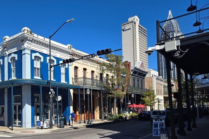 Private Adventures Tour in Downtown Mobile