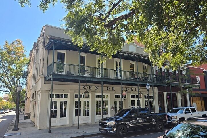 Private Adventures Tour in Downtown Mobile