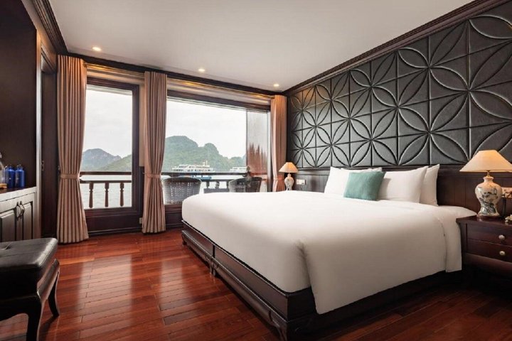2-Day Ha Long-Lan Ha Bay-Bai Tu Long Bay 5 Star Cruises & Balcony