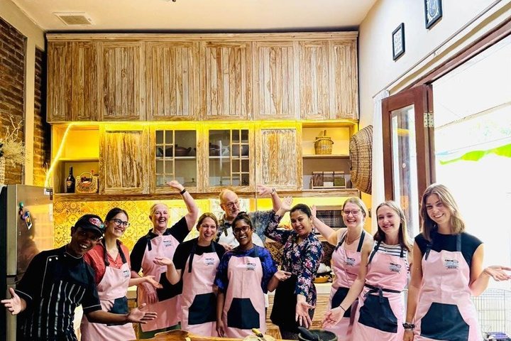 Yogyakarta Cooking Class and Market Tour