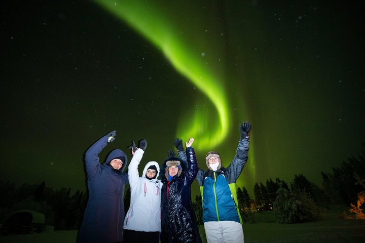 Auroras Northern Lights Viewing & Photographing - Saariselkä
