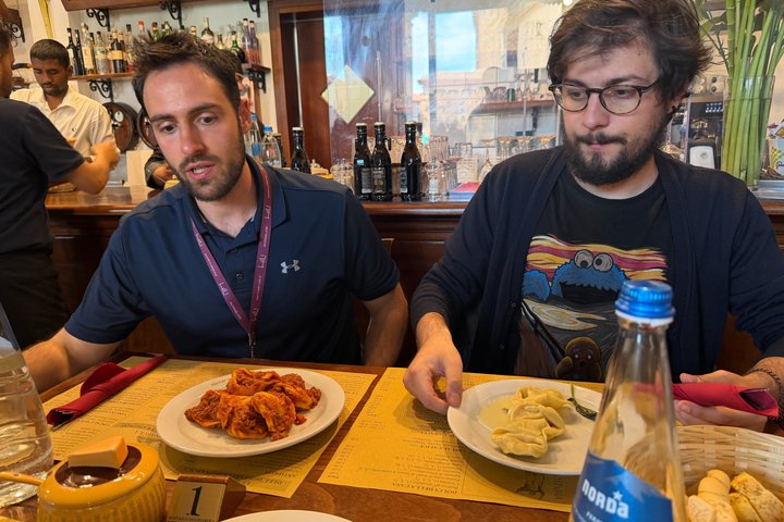 Ferrara Walking Tour Highlights and Food Tastings