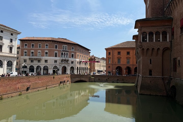 Ferrara Walking Tour Highlights and Food Tastings