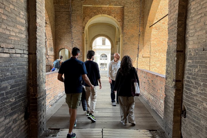 Ferrara Walking Tour Highlights and Food Tastings