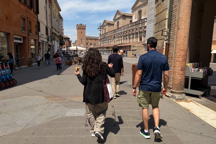 Ferrara Walking Tour Highlights and Food Tastings
