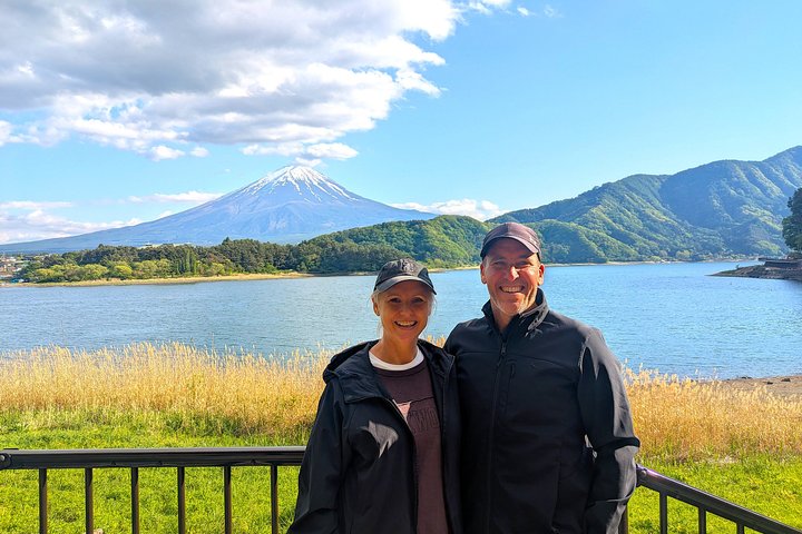 Lake Kawaguchi : Private Half Day Customized Tour w/ local guide