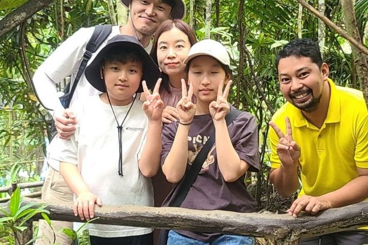 Bohol Premium Private Tour: Chocolate Hills & Tarsier Experience
