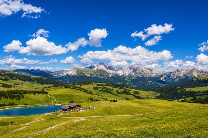 Alpe di Siusi eBike tour to the Seiser Alm mountain hut