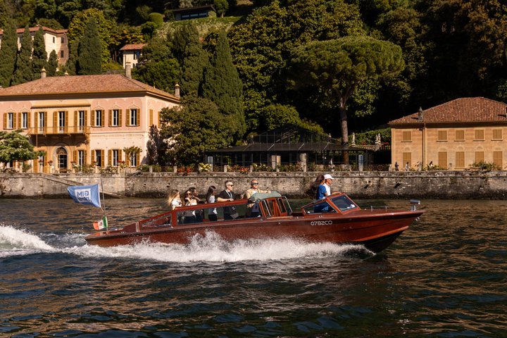 Lake Como Premium Shared Boat Tour • 1 Hour Shared Tour
