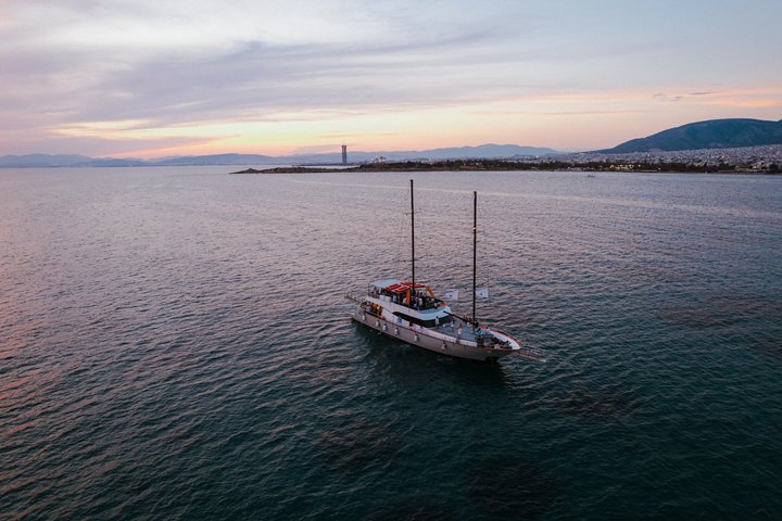 All Day Cruise -3 Islands to Agistri,Moni, Aegina with lunch and drinks included