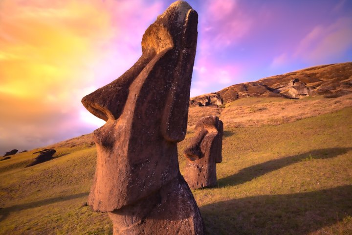Private Full Day Tour on Easter island "The Highlights"