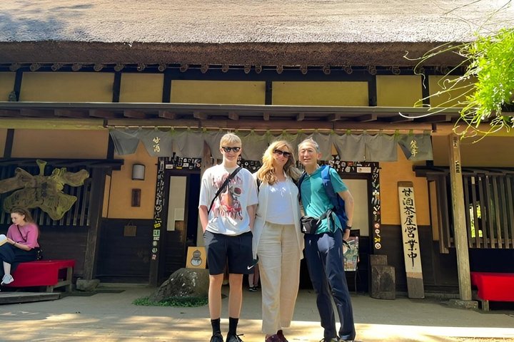 Hakone Old Tokaido Road Hiking Tour to Hakone Shrine