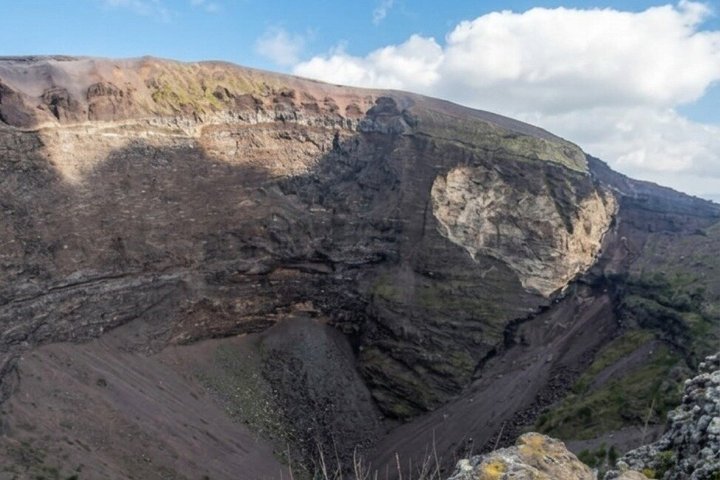 Pompeii & Mt. Vesuvius Elite Tour & Lunch From Naples