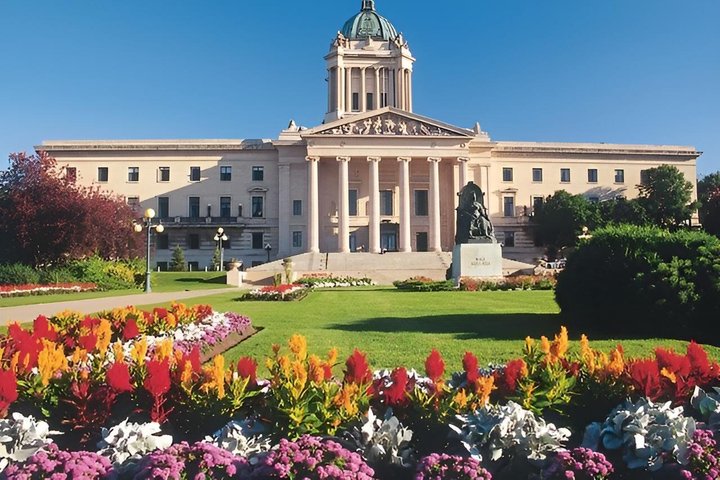 2 Hour City Trolley Tour See Over 70 Sites