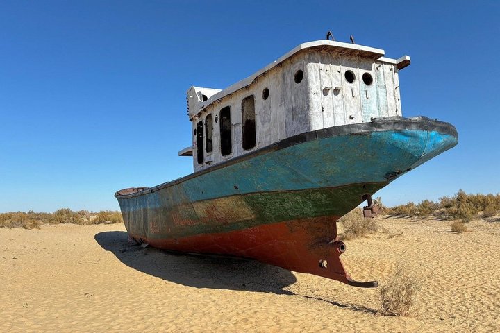Daytrip from Khiva to the Muynak Ship Cemetery and Nukus Museum