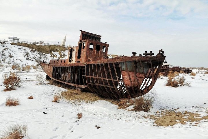 Daytrip from Khiva to the Muynak Ship Cemetery and Nukus Museum