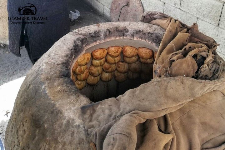 Daytrip from Khiva to the Muynak Ship Cemetery and Nukus Museum