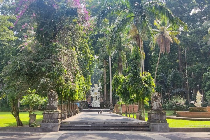 Private 3 Day Bali Tour with Temples Waterfalls and Rice Terraces