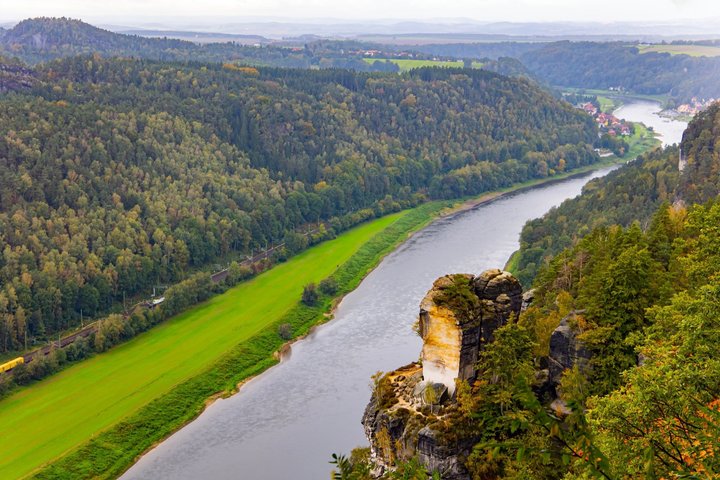 Berlin: Dresden, Saxon Switzerland and Bastei Bridge Day Trip