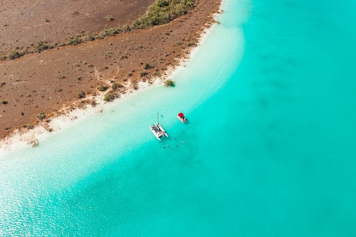 3-Hour Bacalar Sailing Catamaran Tour