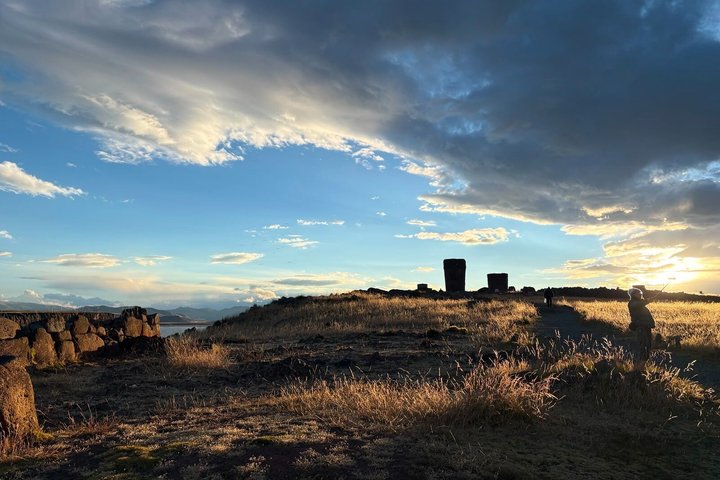 Chullpas Tour of Sillustani Inca Cemetery