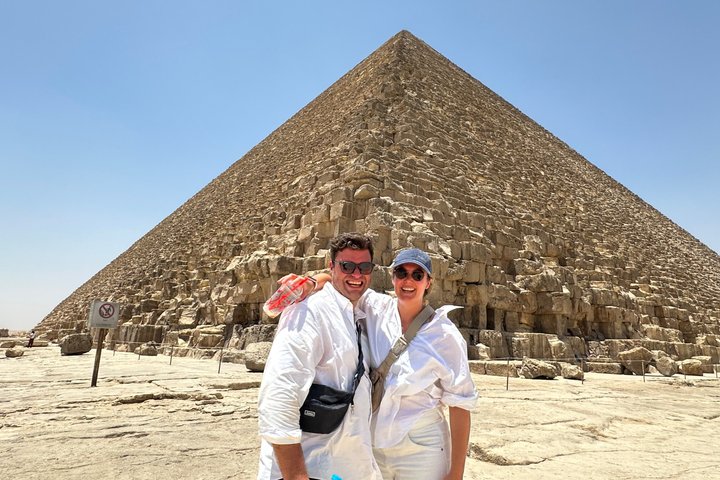 Private Giza Pyramids, Saqqara & Memphis Tour with Egyptologist