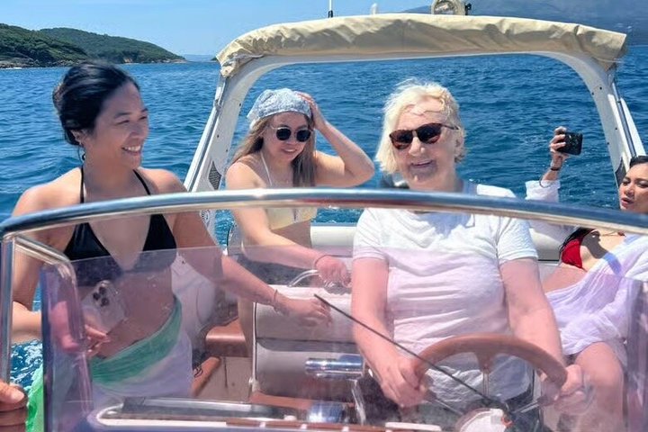 SpeedBoat Trip to 5 Islands of Ksamil & Swimming