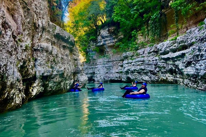Osumi Canyon Adventure - Rafting & Tubing