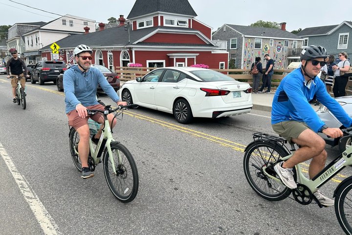 Coastal Kennebunkport E-Bike Adventure