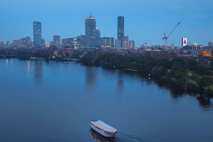 Boston: Cocktail & Sunset Cruises on the Charles River