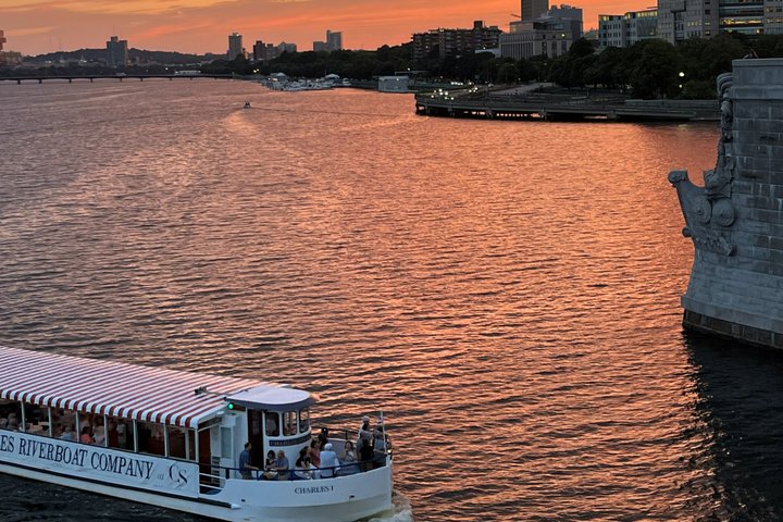 Boston: Cocktail & Sunset Cruises on the Charles River