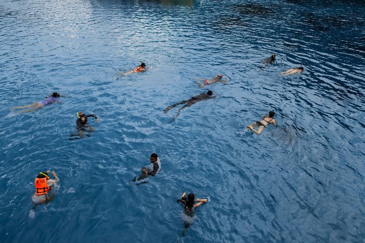 Koh Tao Snorkeling Tour to Hidden Bays and Koh Nang Yuan