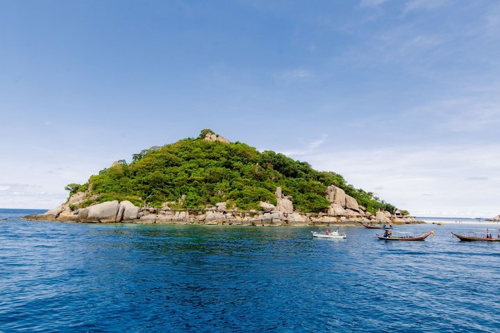 Koh Tao Snorkeling Tour to Hidden Bays and Koh Nang Yuan