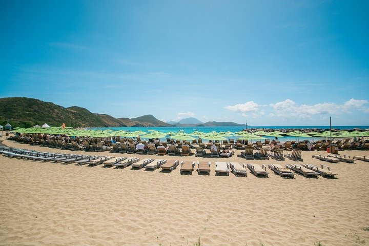 St. Kitts: Best of Beaches Beach Hopping Tour"