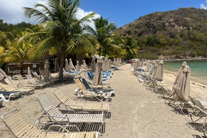 St. Kitts: Best of Beaches Beach Hopping Tour"
