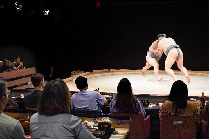 Tokyo Live Sumo Show & Kaiseki Dinner HIRAKUZA GINZA TOKYO