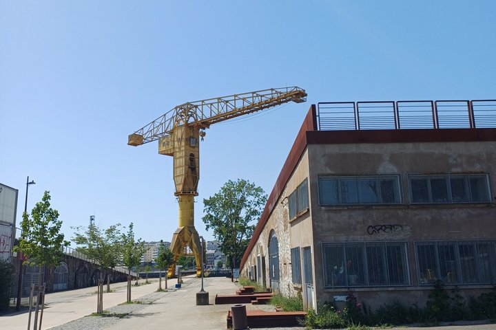 Guided Tour of the Island of Nantes Urbanism and Contemporary Art