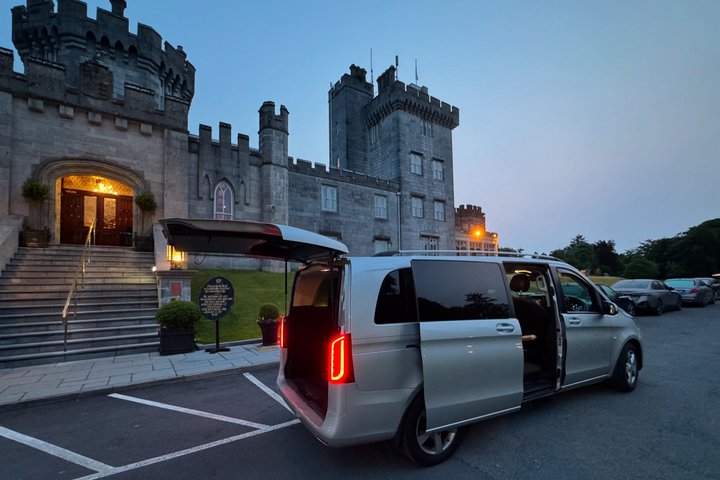 Shannon Airport to Doolin Private Chauffeur Meet and Greet