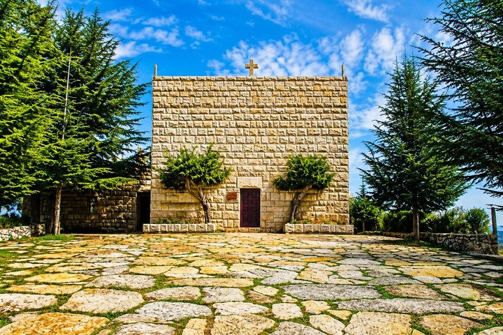 Private Tour to Jeita Grotto, Harissa and Saint Charbel