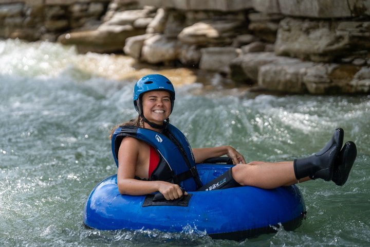 Osumi Canyon Adventure - Rafting & Tubing