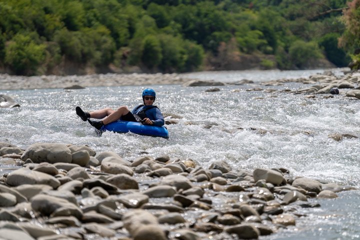 Osumi Canyon Adventure - Rafting & Tubing