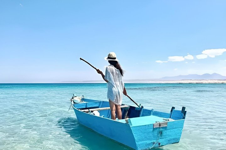 Sharm El Luli and El Qulaan Tour from Marsa Alam