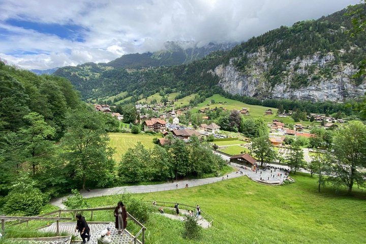 Geneva Panoramic tour to Interlaken Grindelwald Lauterbrunnen