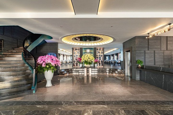 3-Day Ha Long Bay Escape on 6-Star Victorious Luxury Cruise